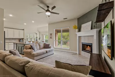 485 W Autumn Hill Bluff, Lavon, TX 75166 - Photo 5