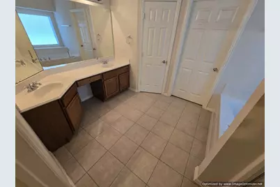 103 S Young Boulevard, DeSoto, TX 75115 - Photo 9