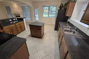 103 S Young Blvd, DeSoto, TX 75115 - Photo 3