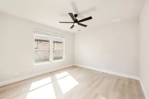 13161 Zion Dr, Providence Village, TX 76227 - Photo 17