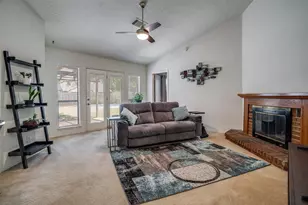 555 Gillespie Dr, Allen, TX 75002 - Photo 11