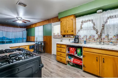 6209 Woodbine Drive, Fort Worth, TX 76112 - Photo 11