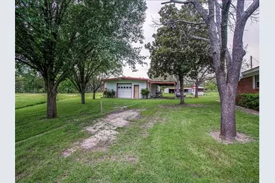 8216 Cleburne Highway, Granbury, TX 76049 - Photo 19