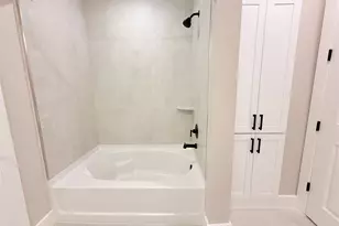 3255 Carlisle St, Dallas, TX 75204 - Photo 15