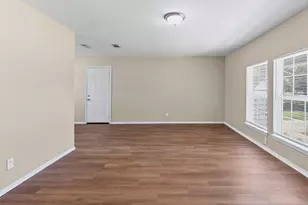 1704 Langford St, Greenville, TX 75401 - Photo 15