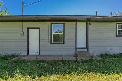 1704 Langford Street, Greenville, TX 75401 - Photo 33