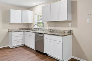 1704 Langford St, Greenville, TX 75401 - Photo 5