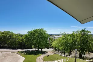 1301 N Reilley Street N, Goldthwaite, TX 76844 - Photo 9