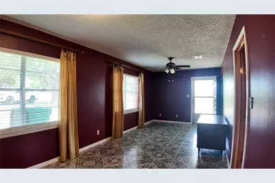 1301 N Reilley Street N, Goldthwaite, TX 76844 - Photo 17