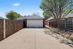 11816 Rocky Point Dr, Frisco, TX 75035 - Photo 21