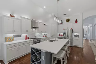 815 Dove Trail, Euless, TX 76039 - Photo 9