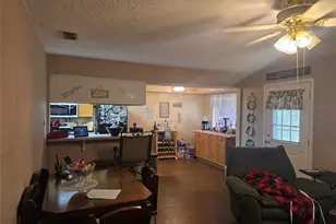 108 N Wood Ave, Denison, TX 75020 - Photo 5