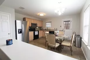 1628 Princess Ln, Little Elm, TX 75036 - Photo 5