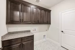 1214 Dove Hvn Dr, Justin, TX 76247 - Photo 9