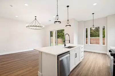 531 Shirley Court, Richardson, TX 75081 - Photo 11