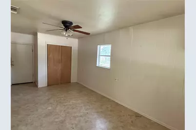 1602 SE 11th Avenue, Mineral Wells, TX 76067 - Photo 9