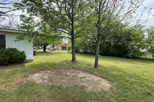 1602 SE 11th Ave, Mineral Wells, TX 76067 - Photo 21