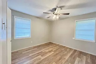 913 Fisher St, Sulphur Springs, TX 75482 - Photo 9