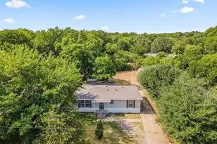 1529 E King St, Sherman, TX 75090 - Photo 1