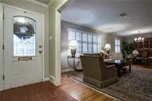 6310 Lange Cir, Dallas, TX 75214 - Photo 3