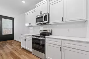 113 N Third St, Celeste, TX 75423 - Photo 13