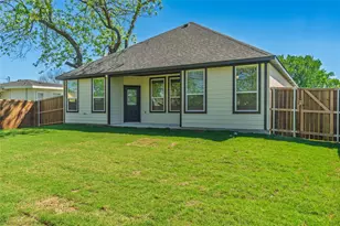 113 N Third St, Celeste, TX 75423 - Photo 37