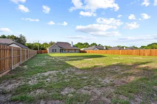 903 W Cardinal St, Ector, TX 75439 - Photo 33