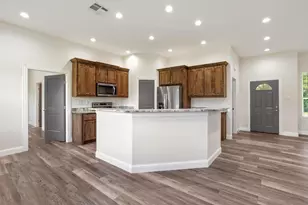 903 W Cardinal St, Ector, TX 75439 - Photo 9