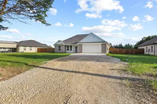 903 W Cardinal St, Ector, TX 75439 - Photo 35