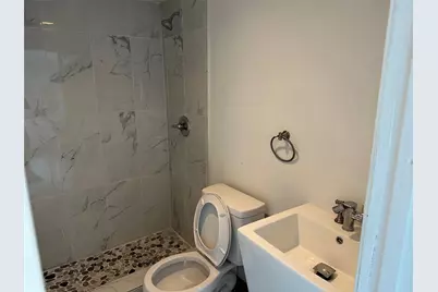 909 Jerry Mashek Drive, West, TX 76691 - Photo 5