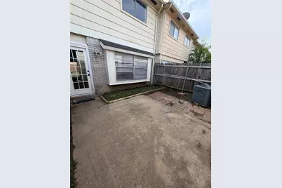 26 E Mountain Creek Drive, Grand Prairie, TX 75052 - Photo 15