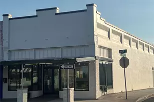 202 S Main St, Cleburne, TX 76033 - Photo 1