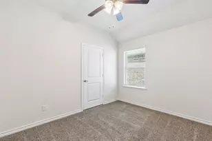 2907 Brady Starr Dr, Aubrey, TX 76227 - Photo 23