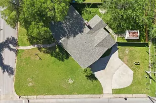 1119 W Westhill Dr, Cleburne, TX 76033 - Photo 33