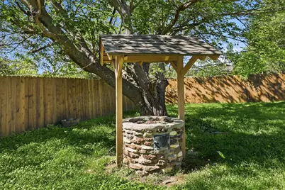 1119 W Westhill Drive, Cleburne, TX 76033 - Photo 31