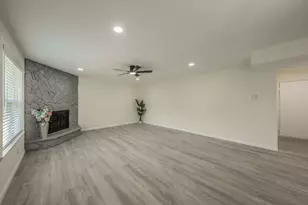 228 Blair Ln, Arlington, TX 76014 - Photo 7