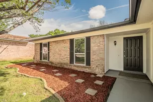 228 Blair Ln, Arlington, TX 76014 - Photo 3