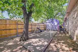 3900 Avalon Ave, Irving, TX 75061 - Photo 25