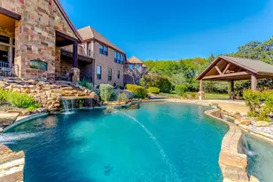 5600 Southern Hills Ct, Flower Mound, TX 75022 - Photo 29