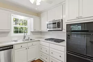 2210 Robinwood Ln, Denton, TX 76209 - Photo 11