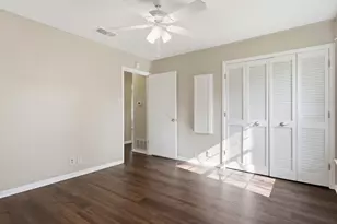 2210 Robinwood Ln, Denton, TX 76209 - Photo 25