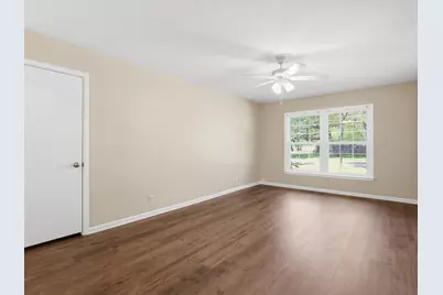 2210 Robinwood Lane, Denton, TX 76209 - Photo 17