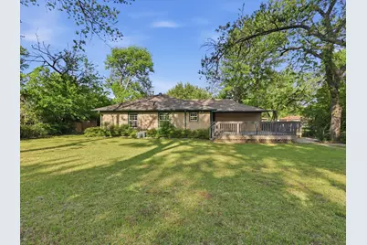 2210 Robinwood Lane, Denton, TX 76209 - Photo 37