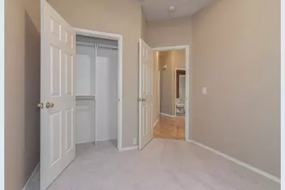 10212 Waters Drive, Irving, TX 75063 - Photo 19