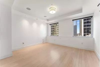 1505 Elm Street #1003, Dallas, TX 75201 - Photo 17