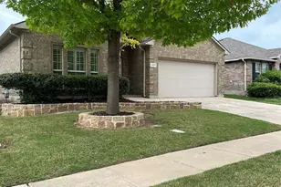 1237 Kachina Ln, Fort Worth, TX 76052 - Photo 3