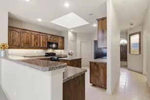 1237 Kachina Ln, Fort Worth, TX 76052 - Photo 11