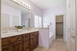 1237 Kachina Ln, Fort Worth, TX 76052 - Photo 17