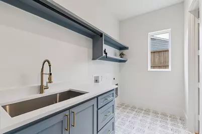 8749 Rexford Drive, Dallas, TX 75209 - Photo 25