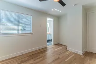 8749 Rexford Dr, Dallas, TX 75209 - Photo 19